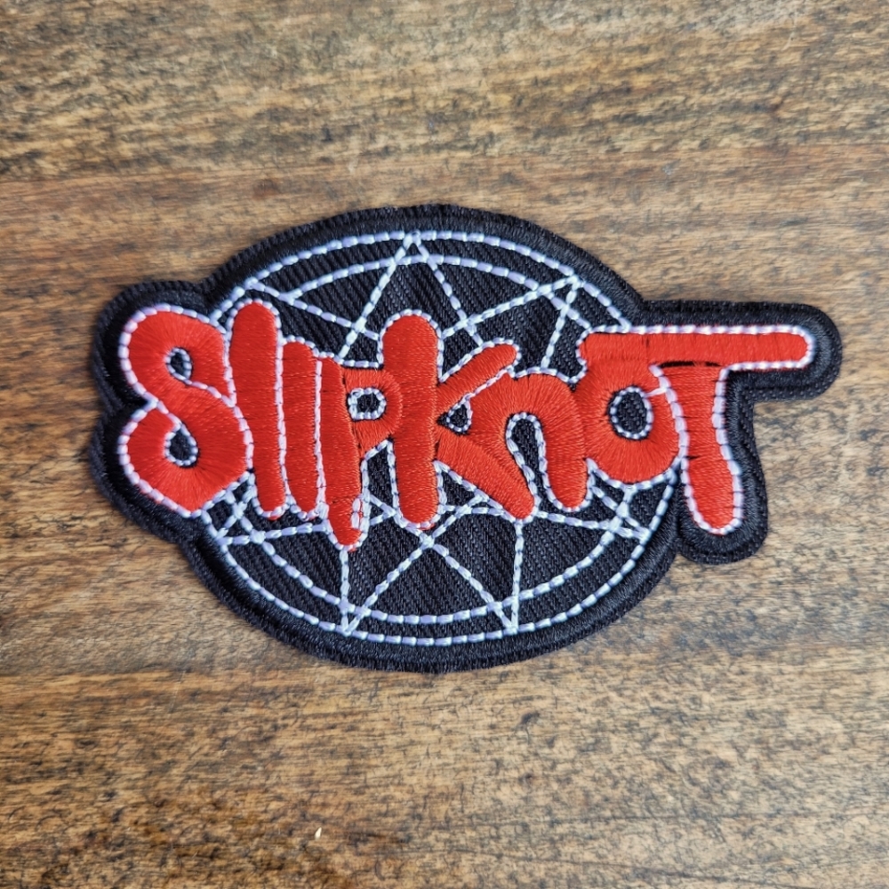 3/13$  Red Black 90s Slipknot Metal Alternative Embroidered Iron on Patch